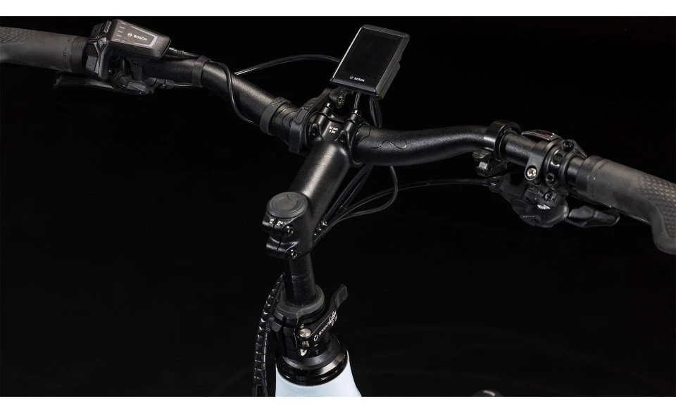 Cube Longtail Hybrid - Vue 2