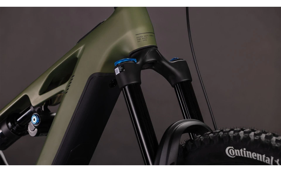 Cube Stereo Hybrid ONE77 - Vue 3