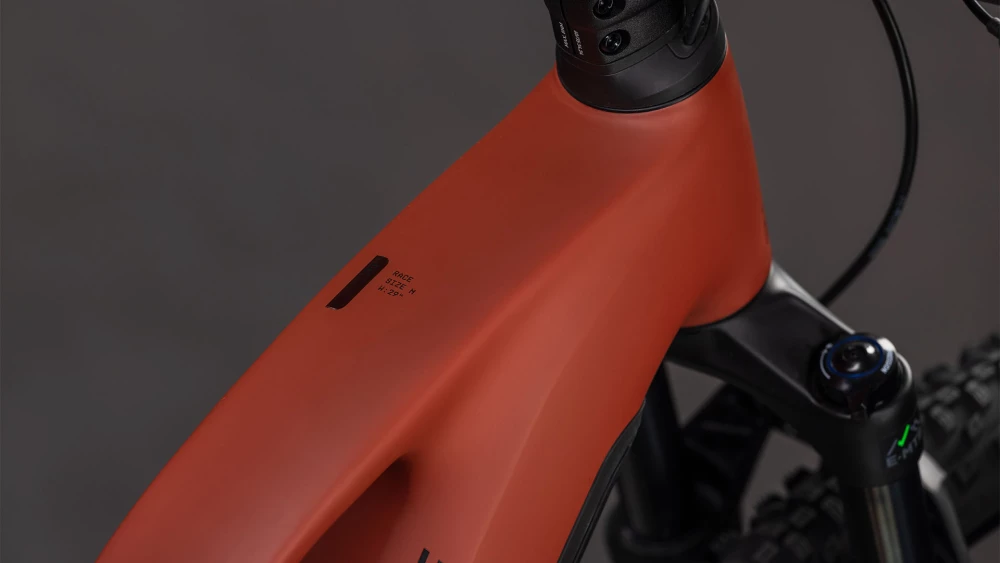 Cube Reaction Hybrid Race 800 - Vue 4